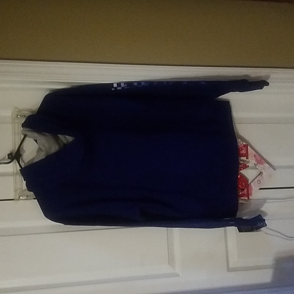 Two Champion Sweatshirts Size Medium - Picture 5 of 9